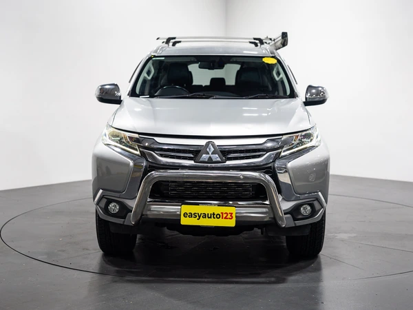 2016 Mitsubishi Pajero Sport GLS Diesel Automatic 4WD