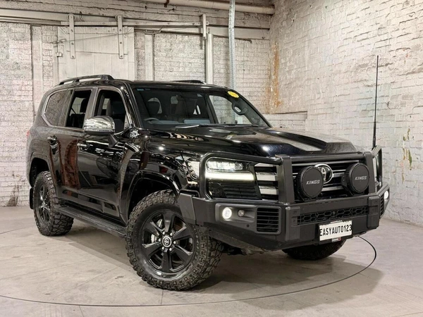 2024 Toyota Landcruiser Sahara Diesel 4WD Automatic