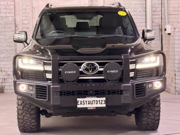 2024 Toyota Landcruiser Sahara Diesel 4WD Automatic