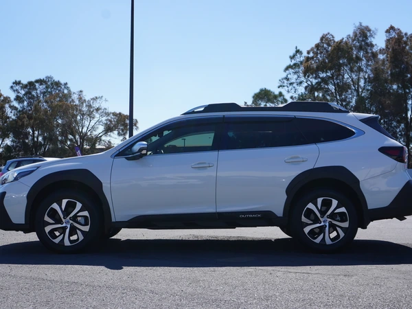2022 Subaru Outback AWD Touring Automatic