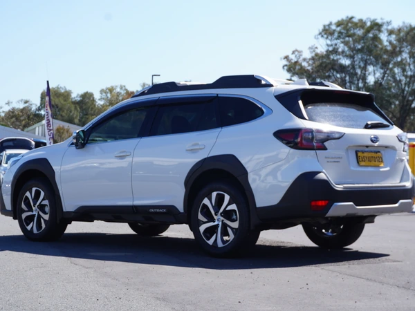 2022 Subaru Outback AWD Touring Automatic