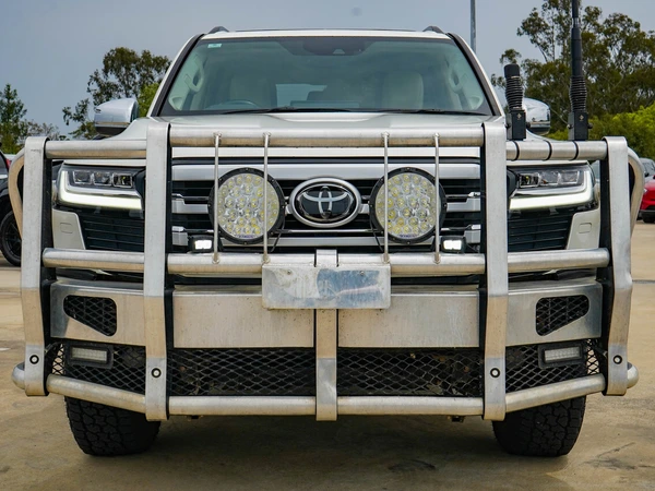 2022 Toyota Landcruiser Sahara 4WD Automatic Diesel