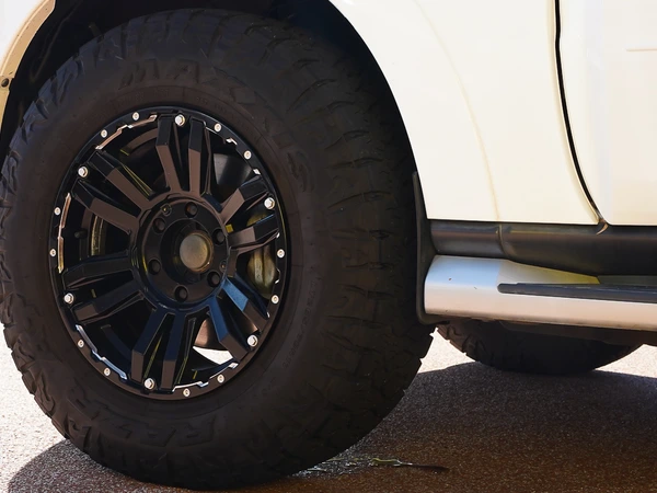2018 Mitsubishi Pajero GLS 4WD Automatic Diesel