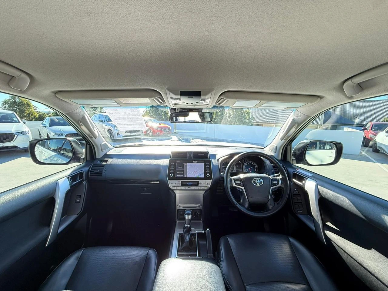 Photo 12