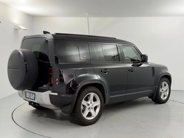 2023 Land Rover Defender 110 D300 SE Turbo Diesel Automatic