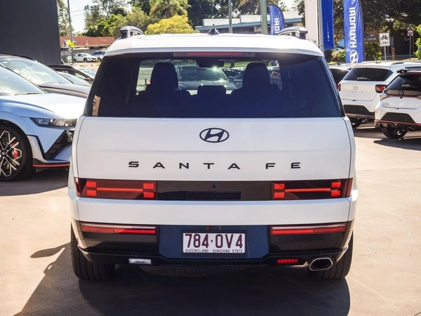 2025 Hyundai Santa Fe Calligraphy MX5.V1 4WD Automatic