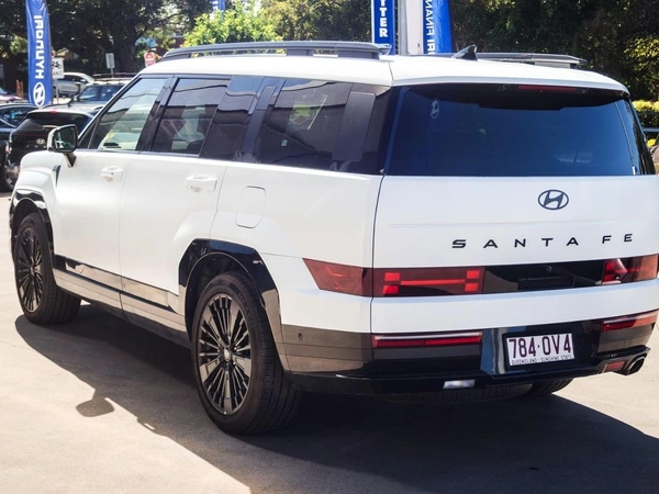 2025 Hyundai Santa Fe Calligraphy MX5.V1 4WD Automatic