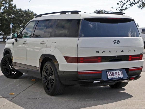 2024 Hyundai Santa Fe Hybrid Calligraphy AWD Automatic