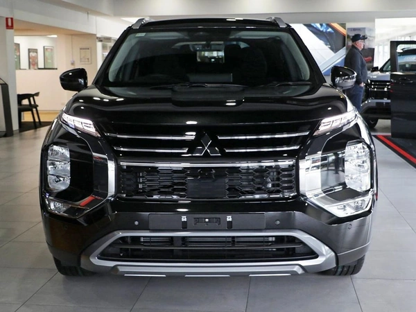 2025 Mitsubishi Outlander LS ZM 4WD Automatic