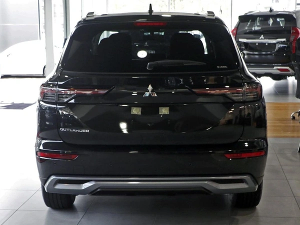 2025 Mitsubishi Outlander LS ZM 4WD Automatic