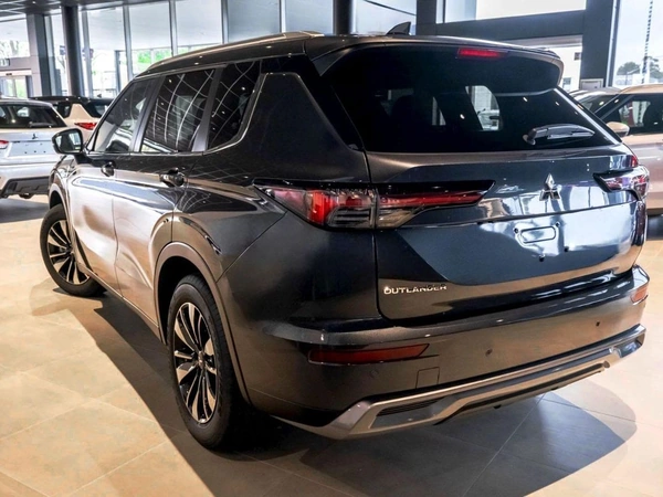 2026 Mitsubishi Outlander LS ZM Automatic 4WD