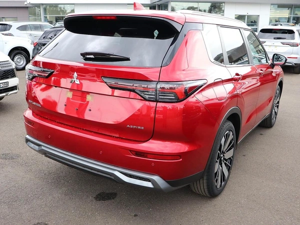 2025 Mitsubishi Outlander Aspire ZM Diesel Manual 2WD 6-Speed