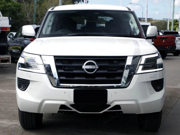 2026 Nissan Patrol Ti Y62 Petrol Engine 4WD Manual Transmission