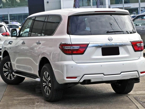 2026 Nissan Patrol Ti Y62 Petrol Engine 4WD Manual Transmission