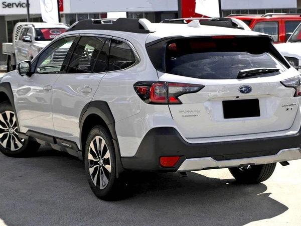 2025 Subaru Outback AWD Touring XT Automatic