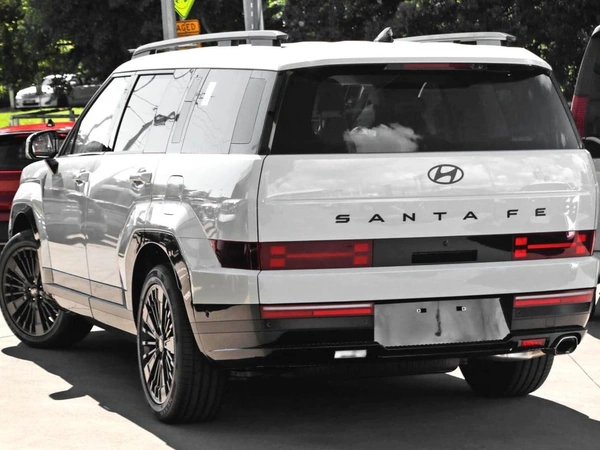 2025 Hyundai Santa Fe Calligraphy MX5.V2 Automatic 4WD