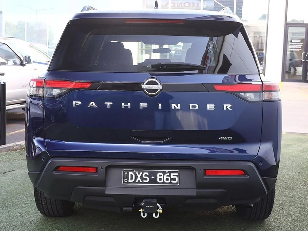 2024 Nissan Pathfinder ST-L 4WD Automatic