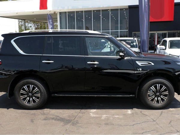 2026 Nissan Patrol Ti-L Y62 4WD Manual Transmission