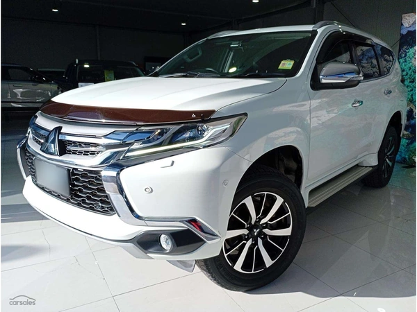 2017 Mitsubishi Pajero Sport Exceed QE 4WD Turbo Diesel Automatic