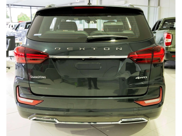 2025 SsangYong Rexton Ultimate Turbo Diesel 4WD Manual