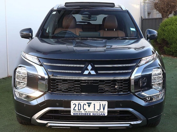 2025 Mitsubishi Outlander Exceed Tourer ZM 4WD Automatic