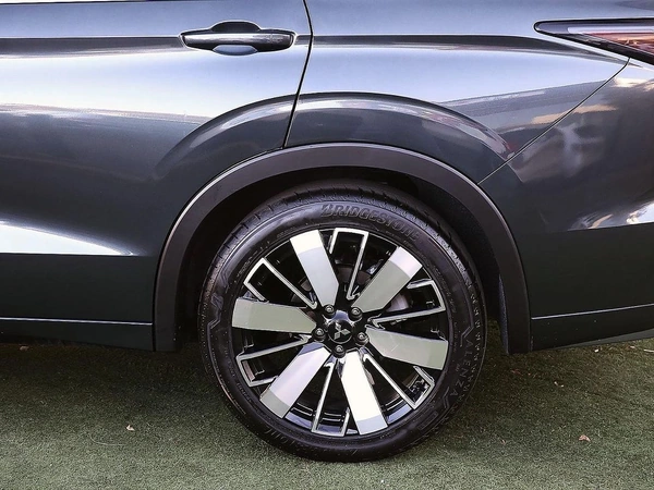 2025 Mitsubishi Outlander Exceed Tourer ZM 4WD Automatic