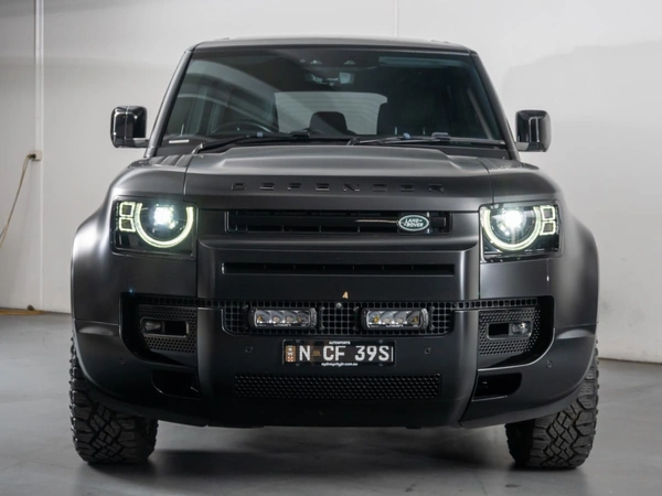 2022 Land Rover Defender 110 D300 X-Dynamic HSE 4WD Leather Seats Sunroof