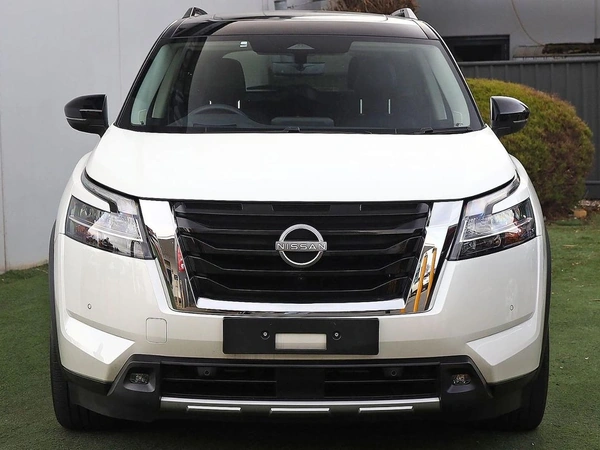 2024 Nissan Pathfinder Ti-L AWD Wireless Charging Apple CarPlay