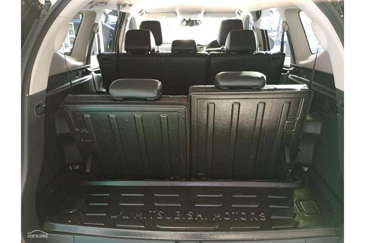 Photo 32