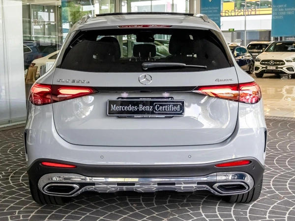 2026 Mercedes-Benz GLC350 e Hybrid 4WD
