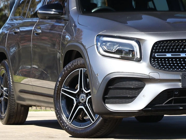 2021 Mercedes-Benz GLB250 AMG Line AWD Heated Cooled Seats