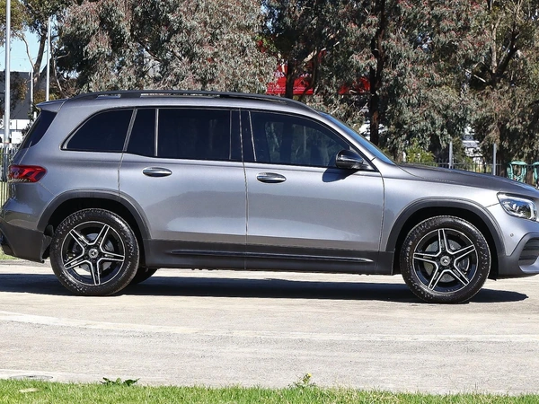 2021 Mercedes-Benz GLB250 AMG Line AWD Heated Cooled Seats