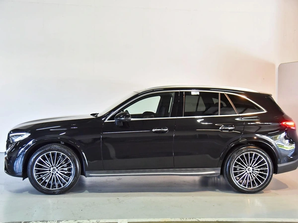 2026 Mercedes-Benz GLC200 AMG Styling Panoramic Sunroof