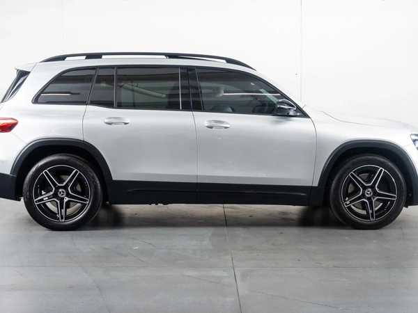 2021 Mercedes-Benz GLB250 Four Wheel Drive Automatic