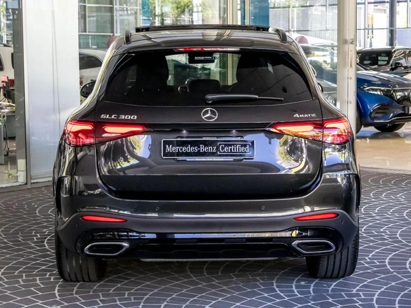 2026 Mercedes-Benz GLC300 AWD Sunroof Heated Seats