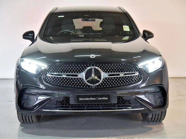 2026 Mercedes-Benz GLC300 AWD Panoramic Sunroof Heated Seats