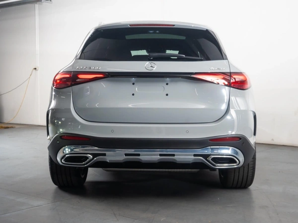 2026 Mercedes-Benz GLC300 AMG Styling Four Wheel Drive Sunroof