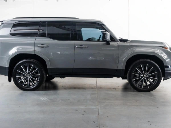 2025 Lexus GX 550 Sports Luxury 4WD Leather Seats Sunroof