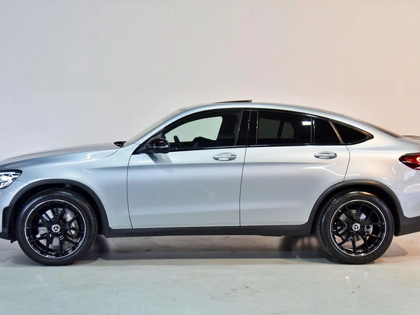 2022 Mercedes-Benz GLC300 AMG Styling Sunroof AWD