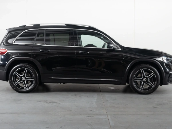 2025 Mercedes-Benz GLB250 Four Wheel Drive Dual-Clutch
