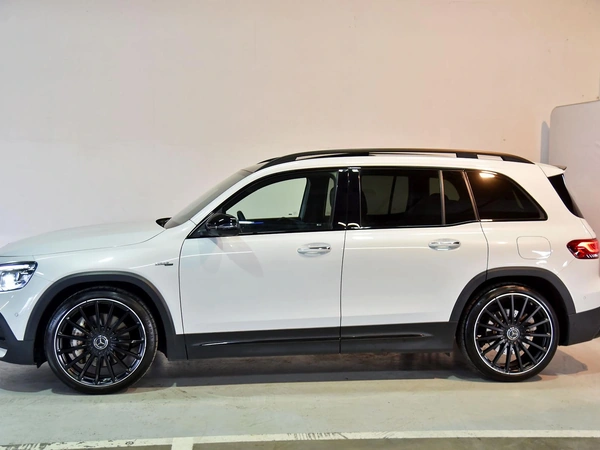 2023 Mercedes-Benz GLB35 AMG 4WD Dual-Clutch