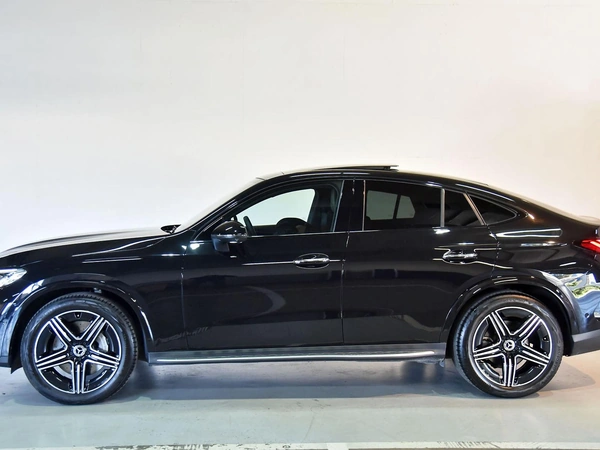 2025 Mercedes-Benz GLC300 Coupe Four Wheel Drive Sunroof Heated Seats
