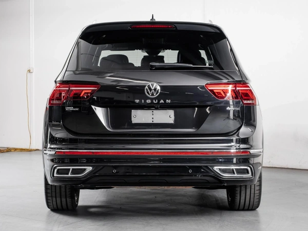 2023 Volkswagen Tiguan 162TSI R-Line Allspace Panoramic Sunroof 4WD
