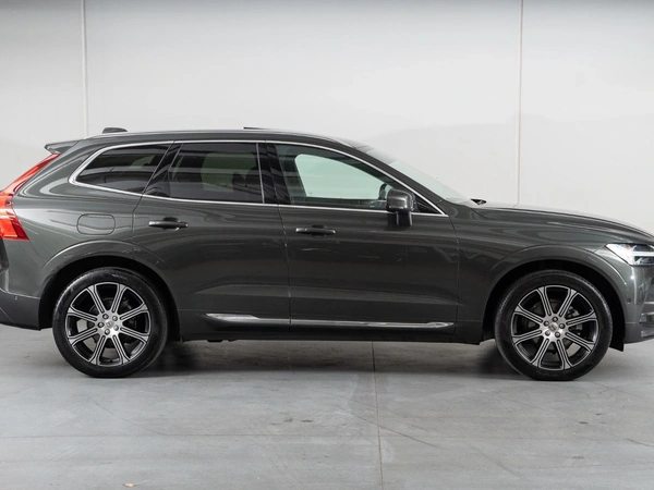 2018 Volvo XC60 T5 Inscription Four Wheel Drive Panoramic Sunroof