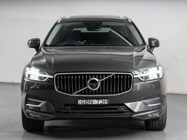 2018 Volvo XC60 T5 Inscription Four Wheel Drive Panoramic Sunroof