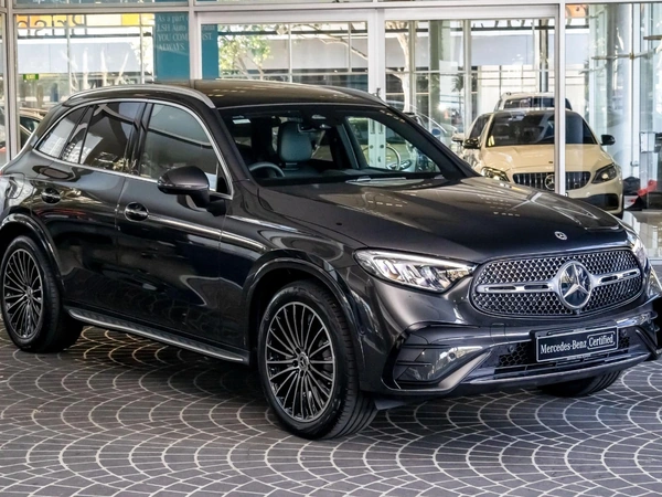 2026 Mercedes-Benz GLC200 AWD Sunroof Wireless Charging