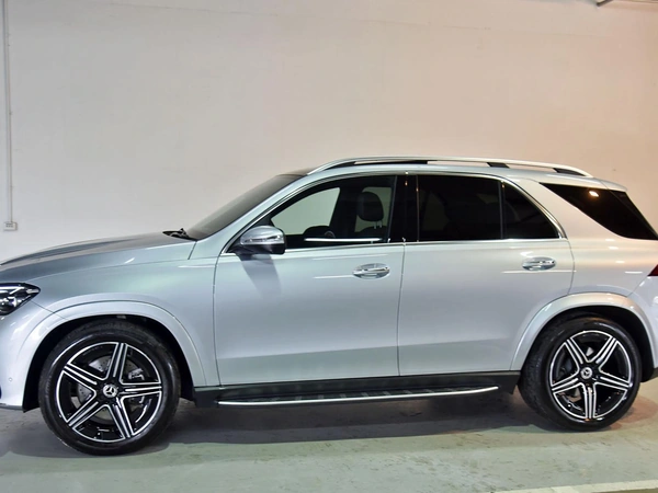 2025 Mercedes-Benz GLE300 d 4WD Sports Automatic Panoramic Sunroof