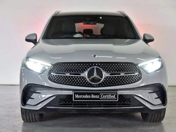 2025 Mercedes-Benz GLC300 AMG Styling Panoramic Sunroof