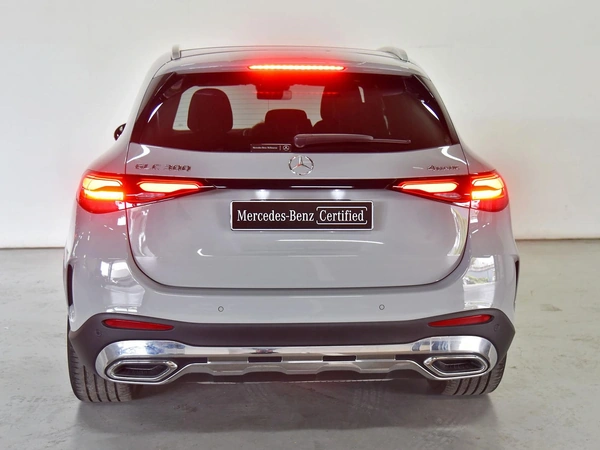 2025 Mercedes-Benz GLC300 AMG Styling Panoramic Sunroof
