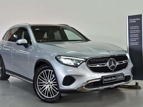 2025 Mercedes-Benz GLC200 Panoramic Sunroof Heated Seats AWD